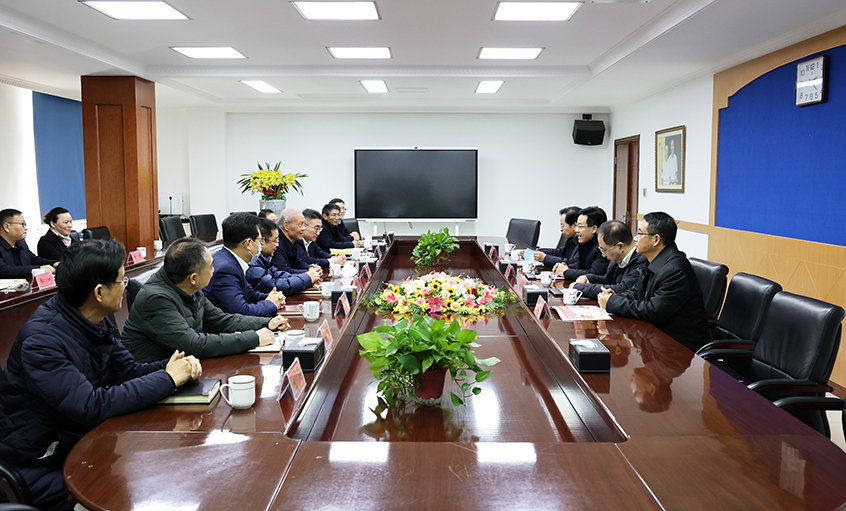 新春走访暖人心，开年眷注鼓劲头——溧阳市委书记叶明华一行新春走访ag亚娱集团电缆